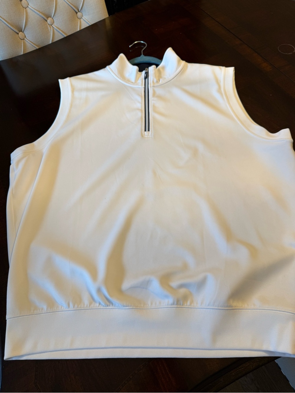 Fairway & Greene White Sleeveless Zip Golf Vest